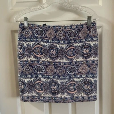 Falda acolchada estampada azul/rosa Chelsea & Theodore para mujer talla S Foto 1 de 4