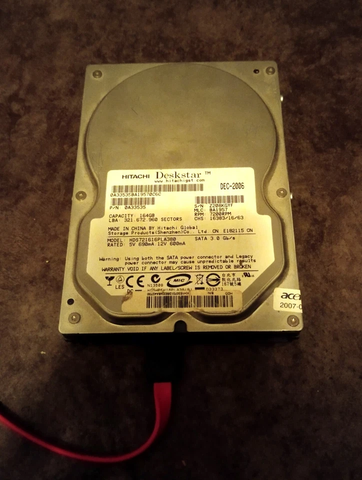 Disque dur Hitachi Deskstar 7 K160 160 Go SATA II 3.5 7200rpm hds721616pla380 - Photo 1/1