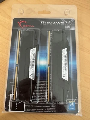 Memoria G.SKILL Ripjaws V 128 GB (4x32 GB) DR4-3200 MHz (F43200C16Q128GVK) Foto 1 de 2