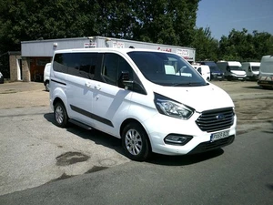 FORD TOURNEO CUSTOM 320 ZETEC,2019,69 REG,WHITE,ONLY 98k,VERY CLEAN VAN - Picture 1 of 15