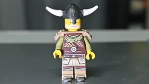 LEGO Ideas Viking Chieftain Minifigure - Picture 1 of 4