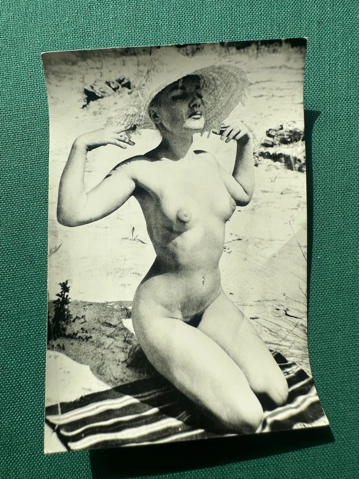 Brassai original stamp photo 1940-1950 - Image 1 of 4