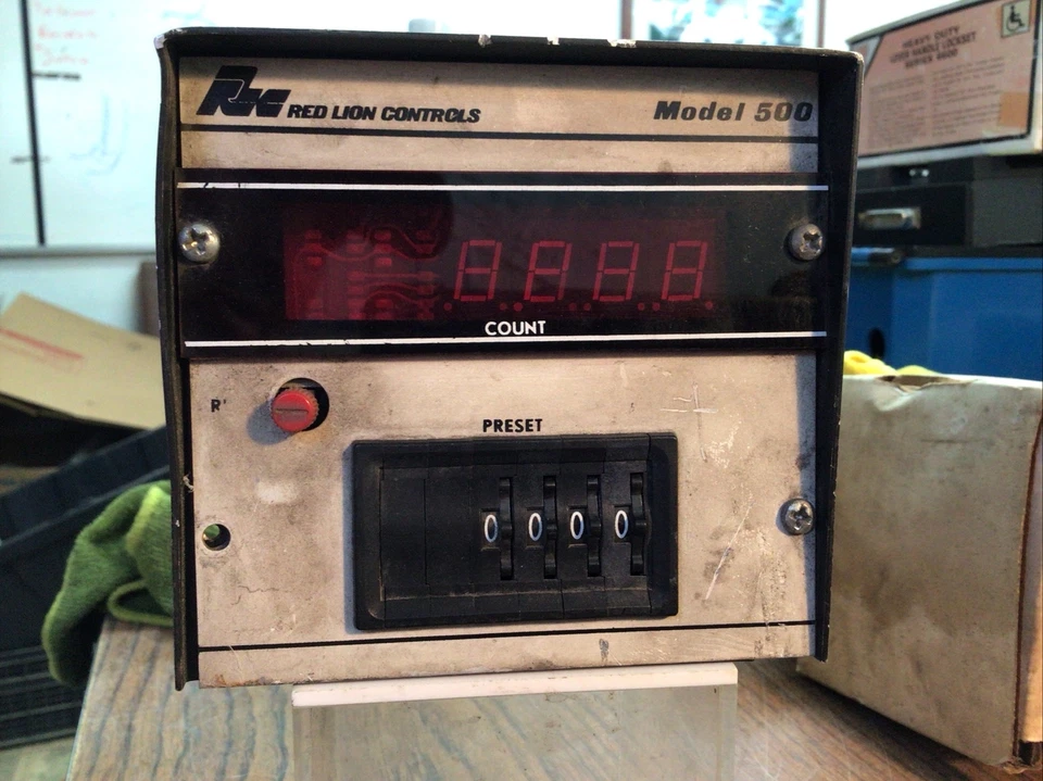 Red Lion Controls Model 500 Time Delay Counter (VR7) - Image 1 of 4