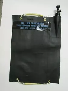BOLSA DE DUCHA SUIZA MILITAR 20 LITROS 5 GAL AGUA POTABLE CAMPING BUGOUT SIN USAR - Imagen 1 de 13