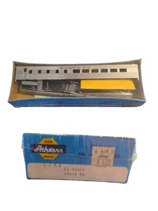 Vintage HO Scale Athearn 1791 SL Diner Santa Fe - Picture 1 of 1