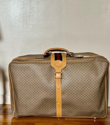 Bolso de Viaje Gucci Línea Jerez Marrón GG Logo Cerradura y Juego de Llaves + Etiqueta Colgante de Identificación PVC Foto 1 de 4