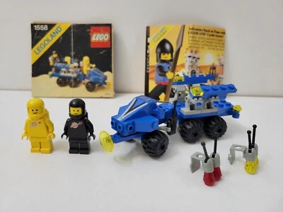 VINTAGE LEGO SPACE 1558 MOBILE COMMAND TRAILER PARTS COMPLETE w MANUALS & EUC! - Image 1 of 4