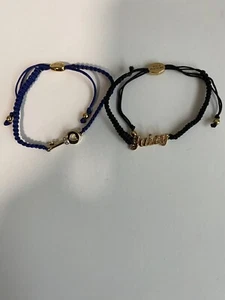 Juicy Couture goldfarbene Freundschaftsarmbänder blau und schwarz, 2 Stück - Bild 1 von 4