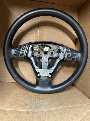 Volante deportivo Mazda 3 S 2008 con control de crucero y audio Foto 1 de 4