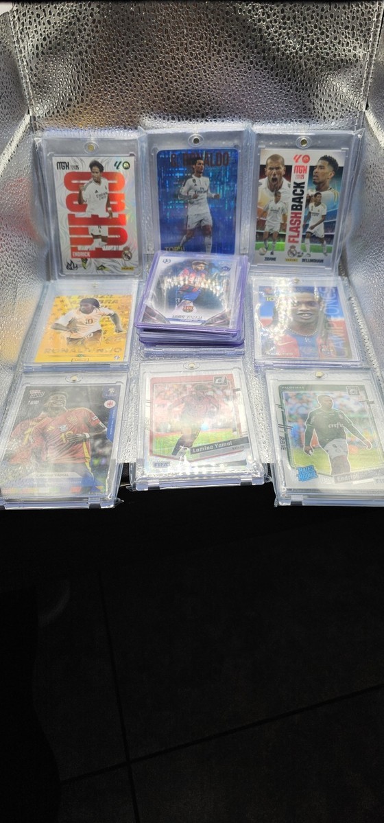 Topps Soccer Real Madrid Rookie Sports Trading Cards Topps Soccer Real Madrid Rookie Sports Trading Cards
