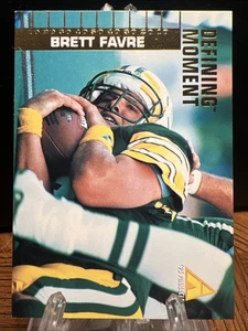 1995 Pinnacle Defining Moments Brett Favre HOF Football Card Packers #99 - Bild 1 von 2