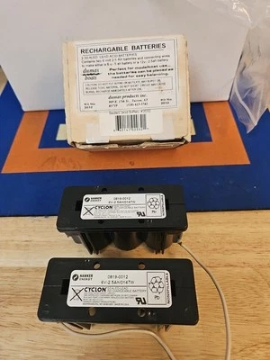 DUMAS  #2032 - 2 Rechargeable Batteries for Model Kit - UNTESTED  - Image 1 of 4