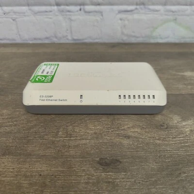 Edimax ES-3208P 8 Ports Fast Desktop Ethernet Switch White up to 200Mbps + PSU - Image 1 of 3