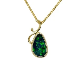 14ct Yellow Gold Australian Blue-Green Opal Doublet Pendant 1.3g - Picture 1 of 11