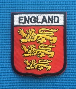 ENGLAND 3 LIONS COAT OF ARMS FLAG FOOTBALL CREST BADGE SEW ON PATCH - Picture 1 of 1