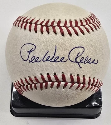 Pee Wee Reese Dodgers Autograph ONL Baseball B PSA DNA (Clean) - Image 1 of 3