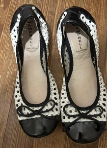 Pisos de ballet tejidos de charol blanco negro Jeffrey Campbell talla 8,5 - Imagen 1 de 5