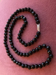 Vintage Jet Neclace. Hand Cut & Polished With a Lovely Diamonte Clasp. - Picture 1 of 6