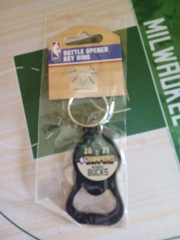 Milwaukee Bucks 2021 NBA Finals Champions. Keyring / Bottle Opener Cover