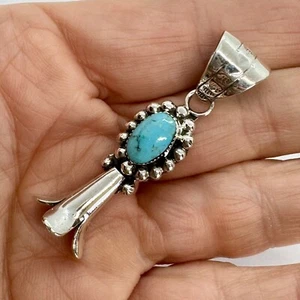 Ciondolo turchese naturale fiori di zucca Navajo Naja 1 3/4" sterling Patsy Lee - Foto 1 di 6