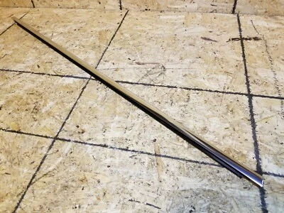 10 11 12 13 14 VW PASSAT REAR PASSENGER DOOR WEATHERSTRIP SEAL BELT OEM 41K - Image 1 of 4