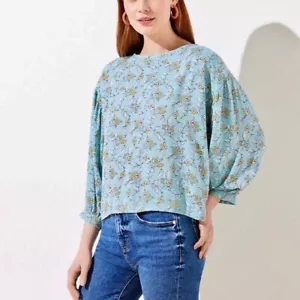 Neu mit Etikett Loft aquamarin Blumendruck Mixed Media Bluse Größe Medium plissierter Rücken - Bild 1 von 9