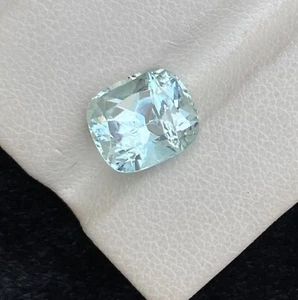 3.95 Carat Natural cut aquamarine cushion shape loose gemstone from Pakistan. - Picture 1 of 6