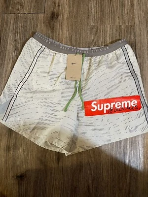 Nike Lined Athletic Shorts Dry Running Run Division Stride DM4767-072 Men's  M - Image 1 of 2