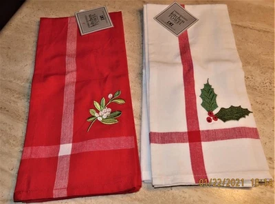 DII (DESIGN IMPORTS) DII set 2 Christmas kitchen towels holly, mistletoe; red white cotton; 28x28 NWT