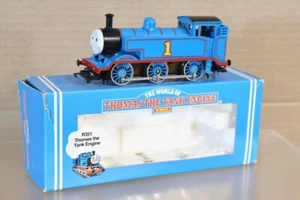 Hornby R351 Thomas The Tank Engine 0-6-0 Tank Locomotive 1 Thomas Emballé Om - Photo 1 sur 9