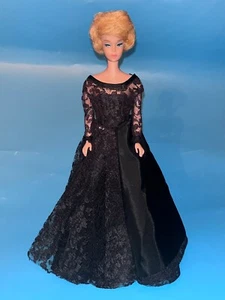 *Ohne Puppe* - Vintage Barbie Clone Petite Fashions schwarzes Spitzenkleid Kleid Puppe - Bild 1 von 20