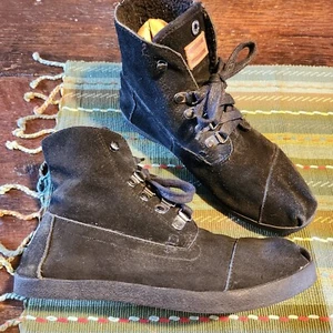 TOMS Botas de Gamuza Negras Estilo Chukka Para Mujer Talla 8 Forradas de Vellón Con Cordones - Imagen 1 de 12