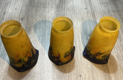 3 Tulipes En Pâte De Verre Signée Muller Frère Lunéville  - Photo 1/4