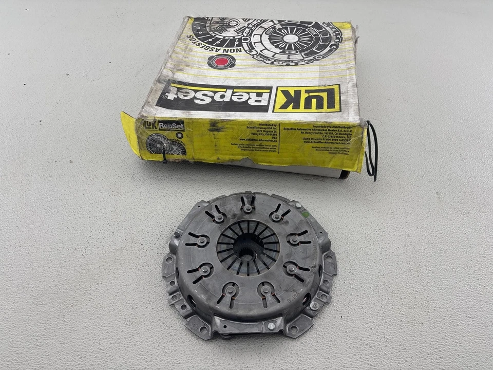 Clutch kit LuK RepSet Pro LUK 624312733 for Opel - Image 1 of 4