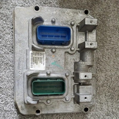 Ram 2500 3500 4500 5500 Cummins ECM 2022 ECU usada 6372744 CM2450B Foto 1 de 3