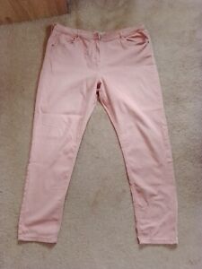 Ladies Size 18 Regular Stretch Jegging/Jeans, Trousers.  Pink