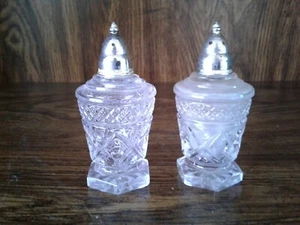 PRESSGLAS VON IMPERIAL GLAS VINTAGE KRISTALL SALZ & PFEFFERSTREUER SET - Bild 1 von 6