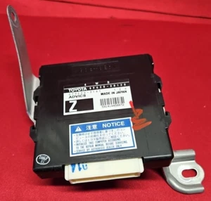 2006 Lexus GS300 All Wheel Drive AWD Transfer Case Control Module 89630-30120 - Picture 1 of 4