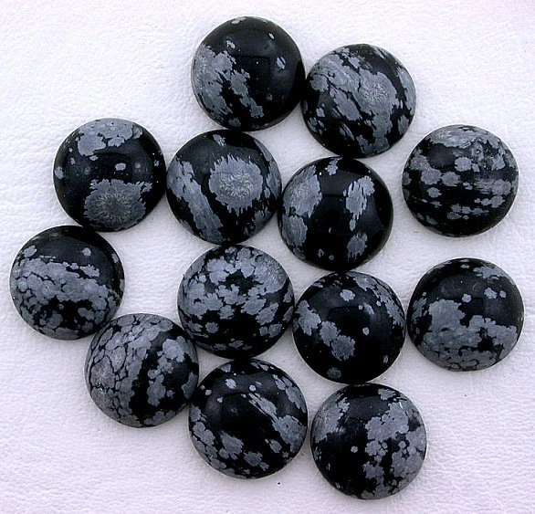 CUATRO 12mm Redondo Copo de Nieve Obsidiana Cabujón Piedra Preciosa Piedra Preciosa SOC13 Foto 1 de 1