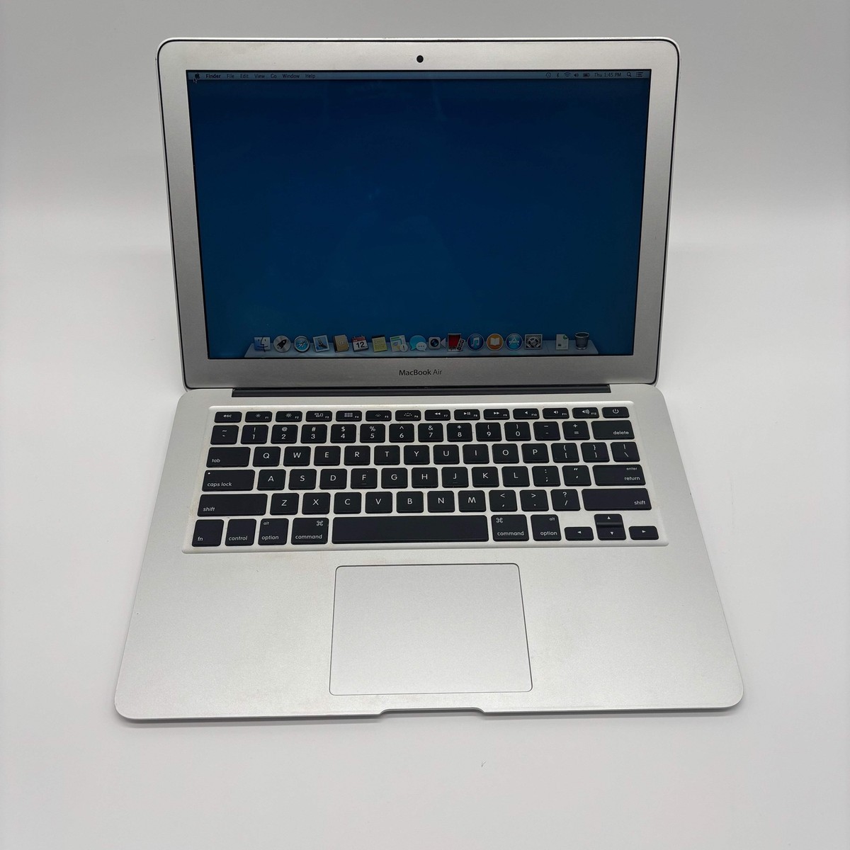 MacBook Air 13インチ シルバー (2014) MacBook Air ( 13-inch, Early 2014) 1.4 GHz Intel Core i5