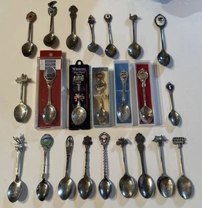 Lot of 23 Travel Souvenir Collector Spoons Foreign, USA States, S.P. - Picture 1 of 12