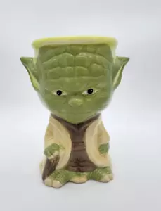 2012 5,5" Star Wars Yoda figura coleccionable taza de cerámica por galería - Imagen 1 de 4