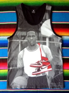 ✺Rare✺ MICHAEL JORDAN 1985 Nike Air Jordan 1 Basketball Jersey SIZE MEDIUM NBA - Foto 1 di 4