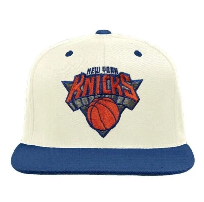 adidas Vintage New York Knicks White/Blue Primary Logo Snapback Hat - NWT - Image 1 of 3