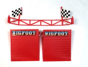 1991 Hot Wheels Mini BIGFOOT Champions Wreck’N Roll Arena Parts - Picture 1 of 3