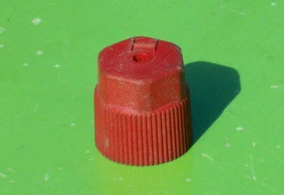 TAPA VÁLVULA SERVICIO TUBO LÍQUIDO AIRE ACONDICIONADO TOYOTA CELICA 90-93 88716-2B750 OEM TODO TRAC Foto 1 de 4