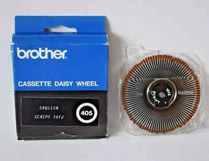 Brother Daisy Wheel English Script 1012 para máquina de escribir - ANTIGUO RARO - Imagen 1 de 1