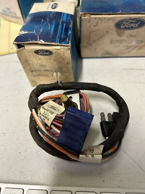 NOS FORD CONTROLE DE ALTO-FALANTE TRASEIRO ASSY 1972 1973 LTD GALAXIE AM FITA ESTÉREO D2AZ- - Imagem 1 de 4