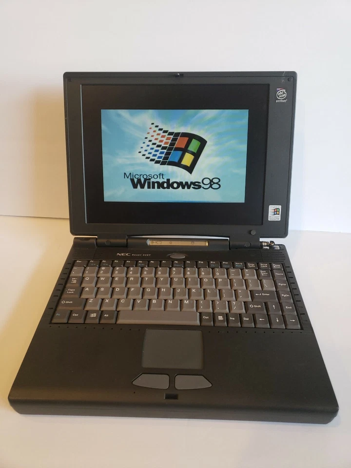 Vntg NEC Ready 220T Laptop. Used. Works, battery does not hold charge - Image 1 of 4