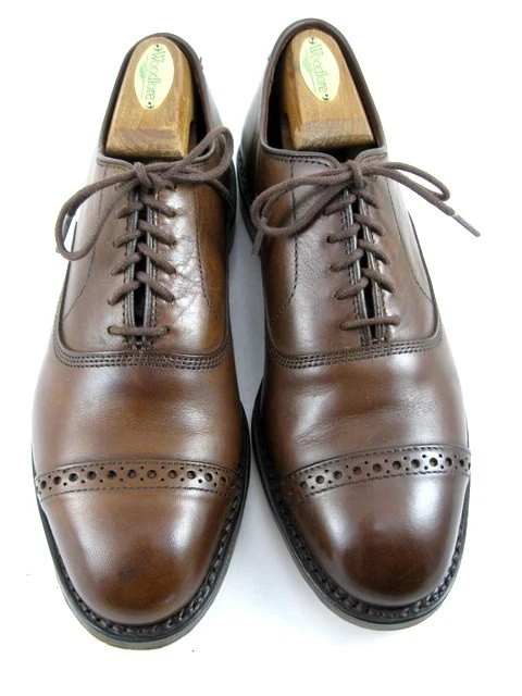 Vestido Oxford Allen Edmonds "Fifth Avenue" Puntera-Puntera 7 E (L) y 7 D (R) Café (690N) Foto 1 de 4